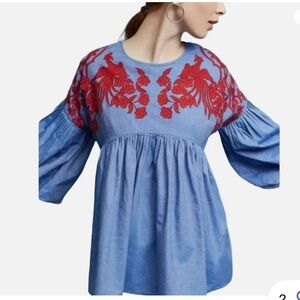 Anthropologie Hemant and Nandita chambray billowy embroidered peacocks and pleat